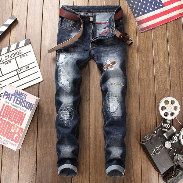 New Embroidery Jeans Ripped Hole Jeans Male Slim Fit Straight Denim Men Designer Patchwork Jeans Homme Vaqueros Hombre